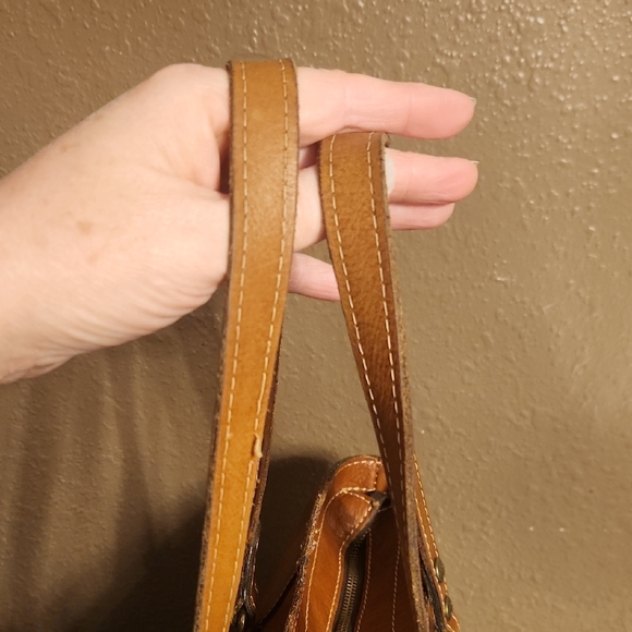 Patricia Nash Italian Leather Gava Tote - Picture 9 of 13